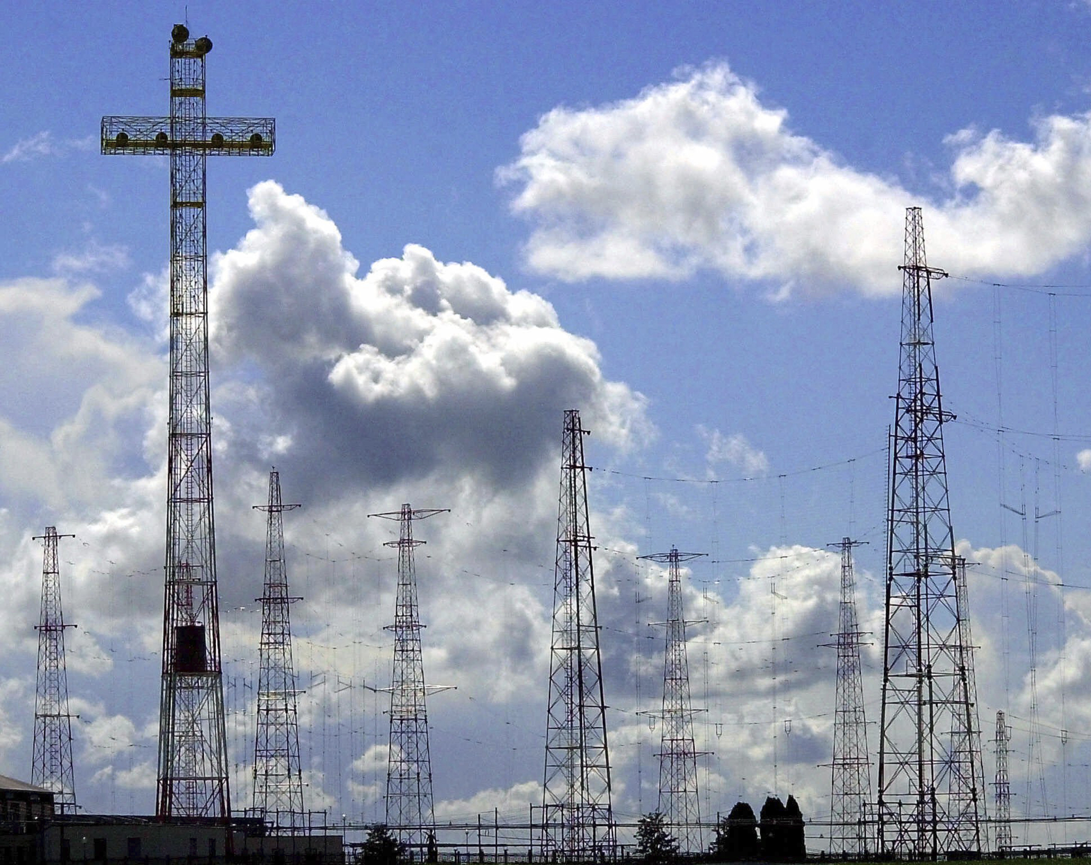 FILE - A view of the antennas of the Vatican Radio, which beams the Pope's words around the world, is seen in Santa Maria di Galeria, on the outskirts of Rome, on April 11, 2001. Pope Francis decreed Wednesday that an area of northern Rome, long the source of controversy because of electromagnetic waves emitted by Vatican Radio towers there, will now house solar panels to fuel Vatican City. (AP Photo/ Gregorio Borgia, File)