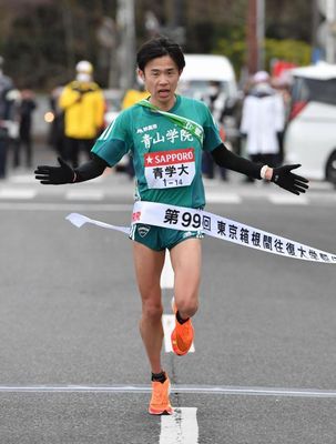 【原監督誤算】青学大・連覇黄信号、「若の神」の体調不良で想定崩れ　駒大と２分３秒差に絶句　ネット「いや、勝負は何が起こるかわからない」