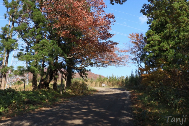 03　鬼首、お宮、片山地獄方面の紅葉、宮城県大崎市