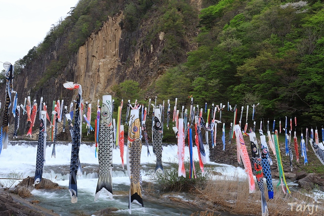 03　地震で崩れた材木岩、宮城県白石市、仙台人観光ブログ