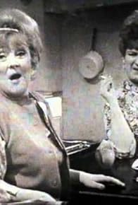 Primary photo for Beryl Reid Says Good Evening