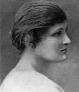 Thumbnail of Cecilia Payne-Gaposchkin