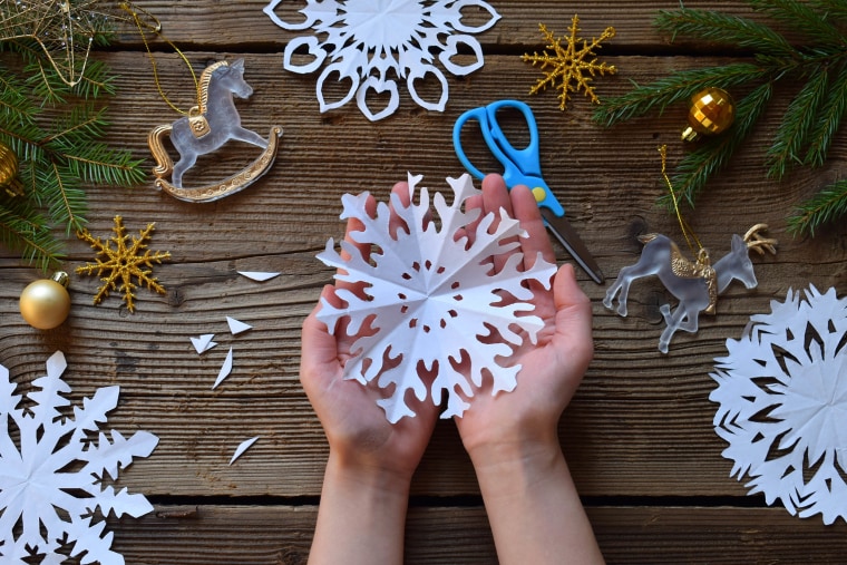 Making paper snowflakes 