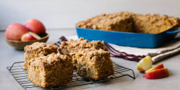 Apple Crumb Cake