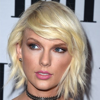 Taylor Swift with short hair and sideswept bangs