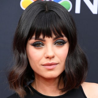 Photo of mila kuis with blunt bands and a lob with a deep wave