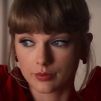All the Hairstyles Taylor Swift Wears in the "I Bet You Think About Me" Music Video