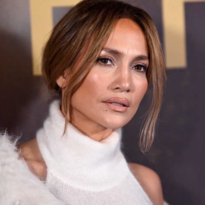 Jennifer Lopez Encrusted Her Nails With Massive Swarovski Crystals