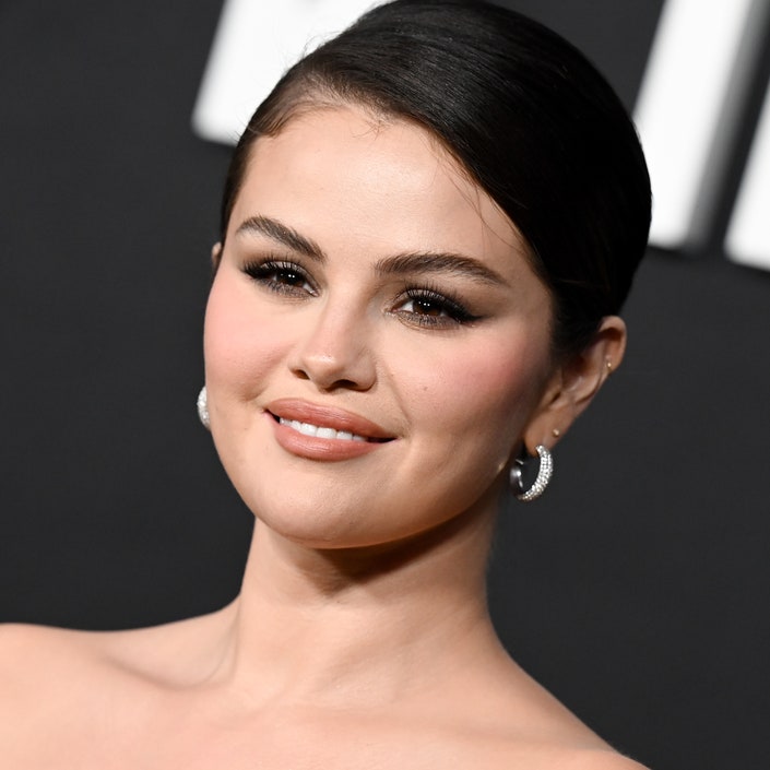 Selena Gomez's Soft, Sculptural Bob Is Begging Me to Touch It