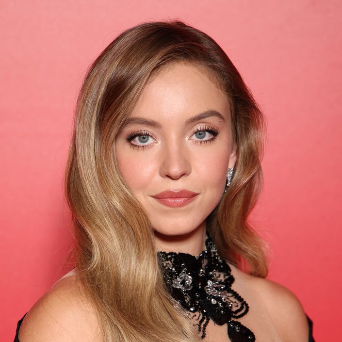 Sydney Sweeney Debuted a New Hair Color at the Vanity Fair Oscars After Party