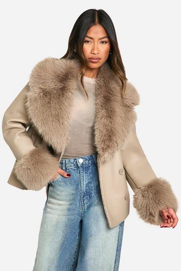 Faux Fur Collar Short Faux Leather Coat pale grey