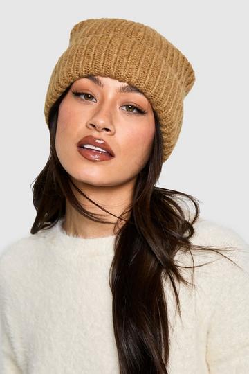 Tonal Fluffy Knitted Beanie brown