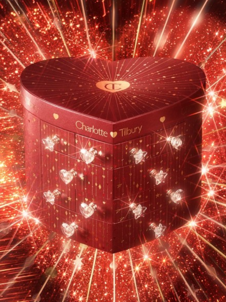 Charlotte Tilbury Charlotte's Treasure Chest Advent Calendar 