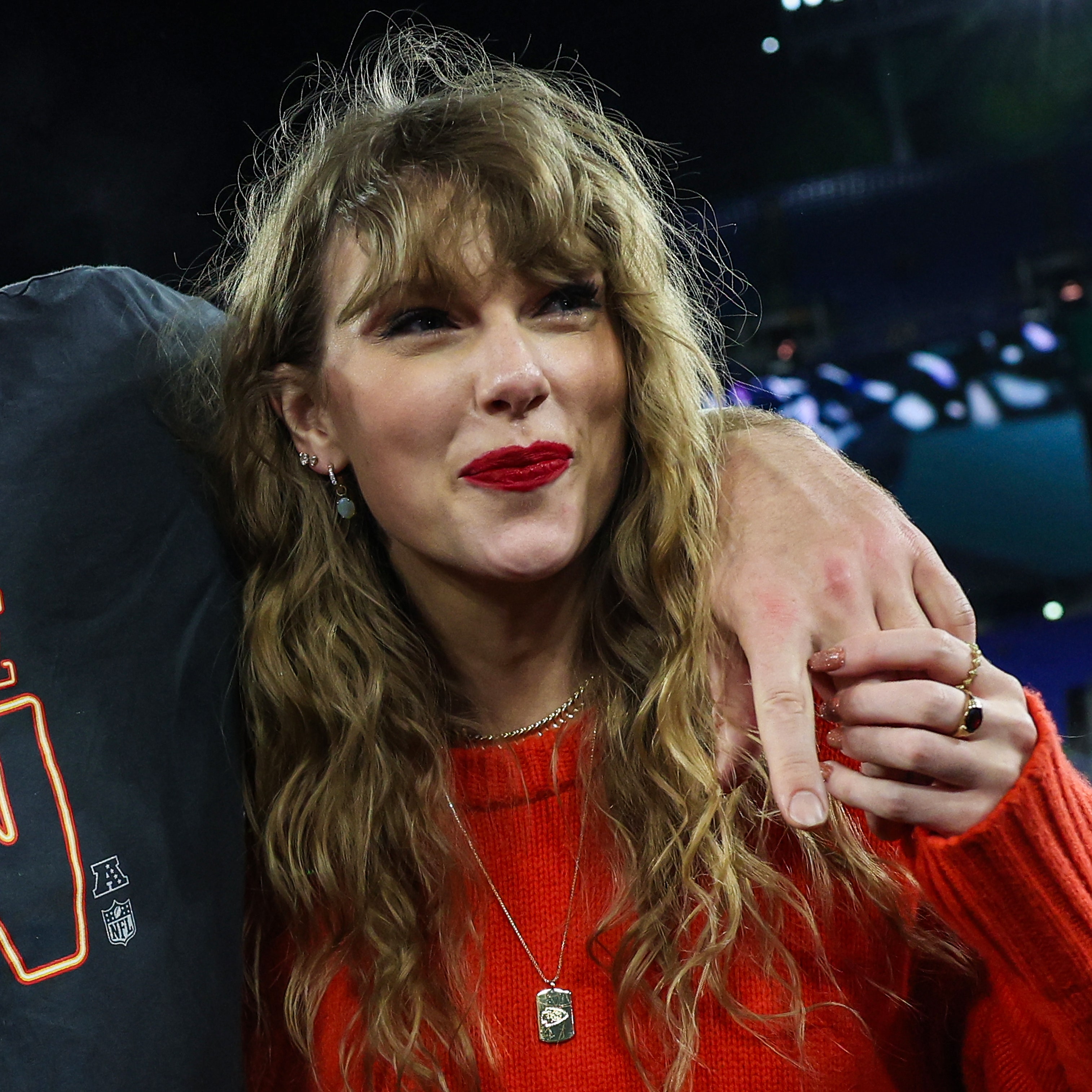 Taylor Swift and Travis Kelce Are in the Joint Christmas Gift Stage of Their Relationship