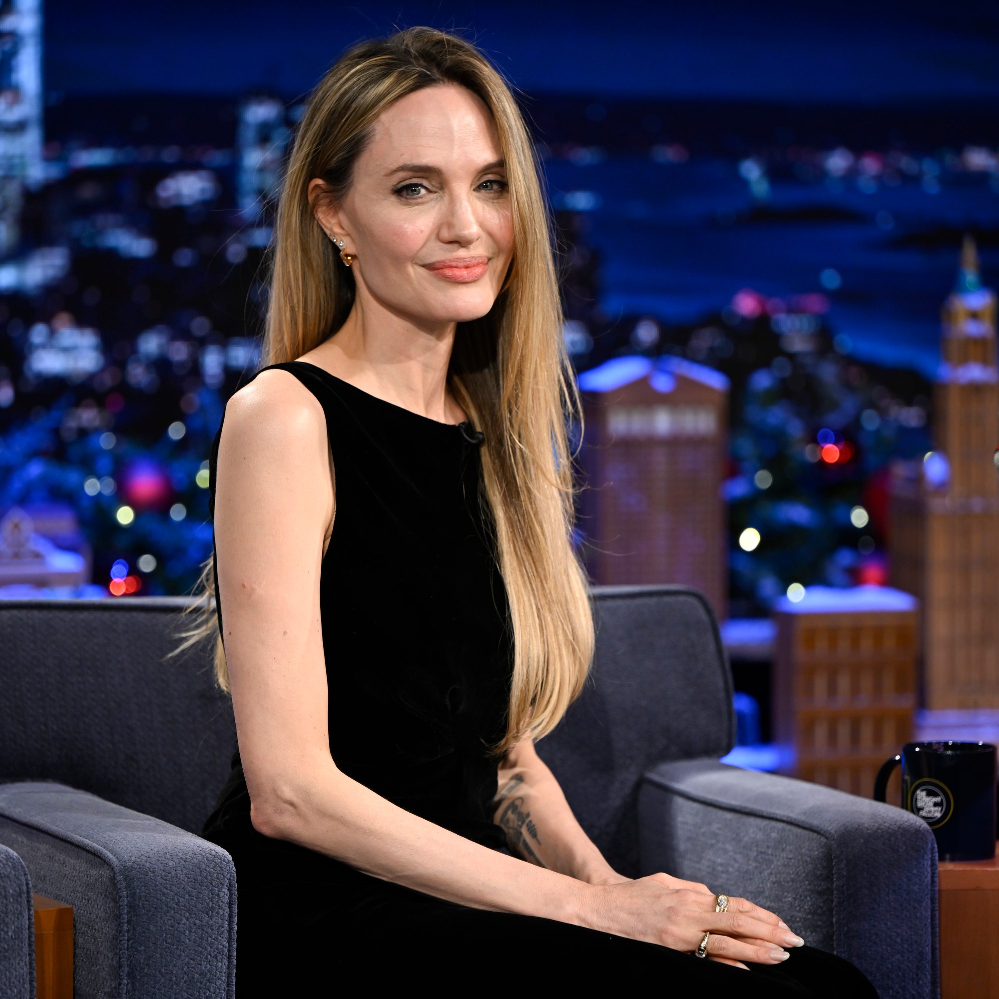 Angelina Jolie Fully Commits to Her Black Cherry Pedicure by Going Barefoot on TV