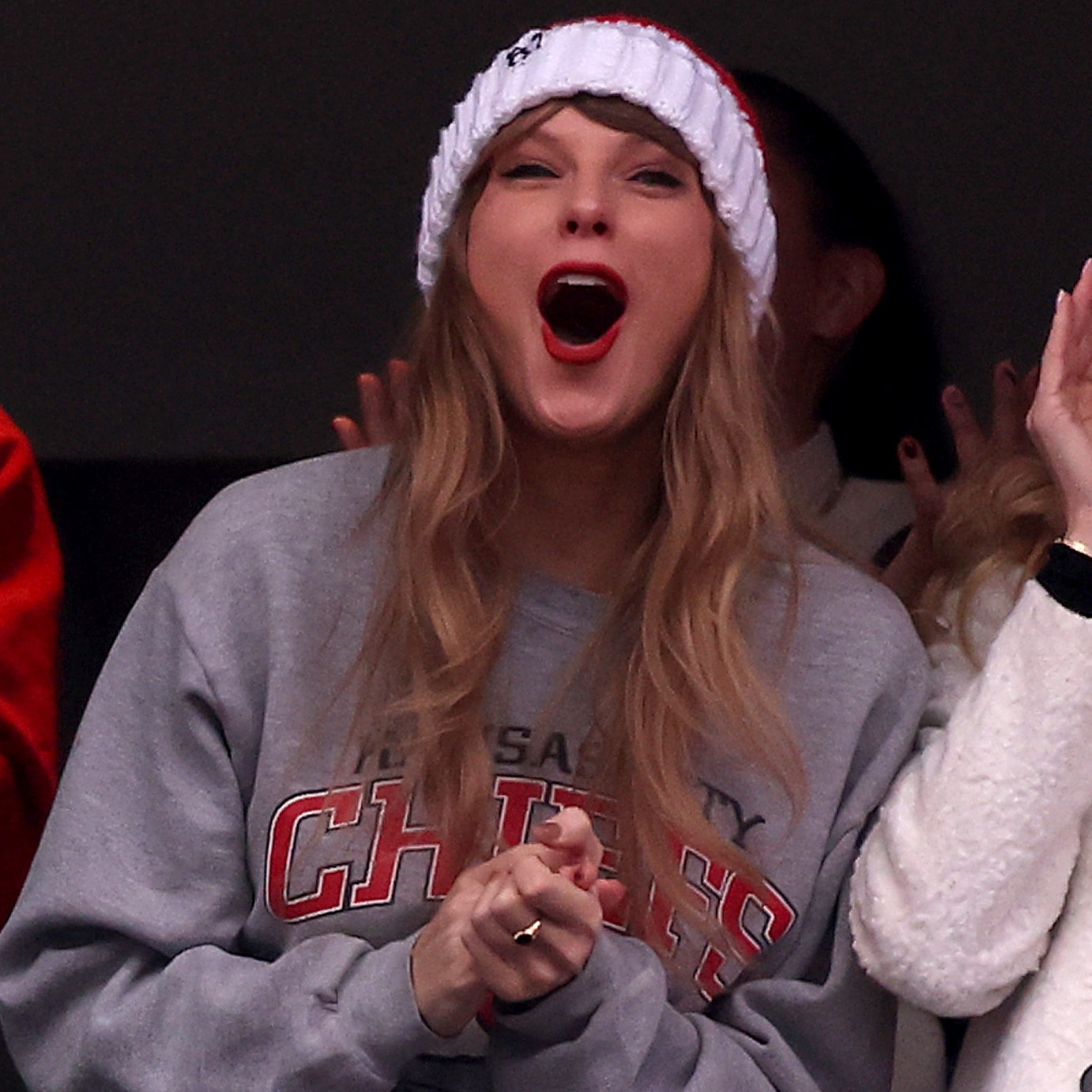 Which Kansas City Chiefs Playoff Games Will Taylor Swift Attend in 2025?