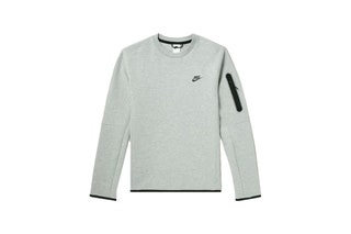 This Nike sweatshirt is for the active athletic and onthemove. The Tech Fleece construction is a lightweight insulator...