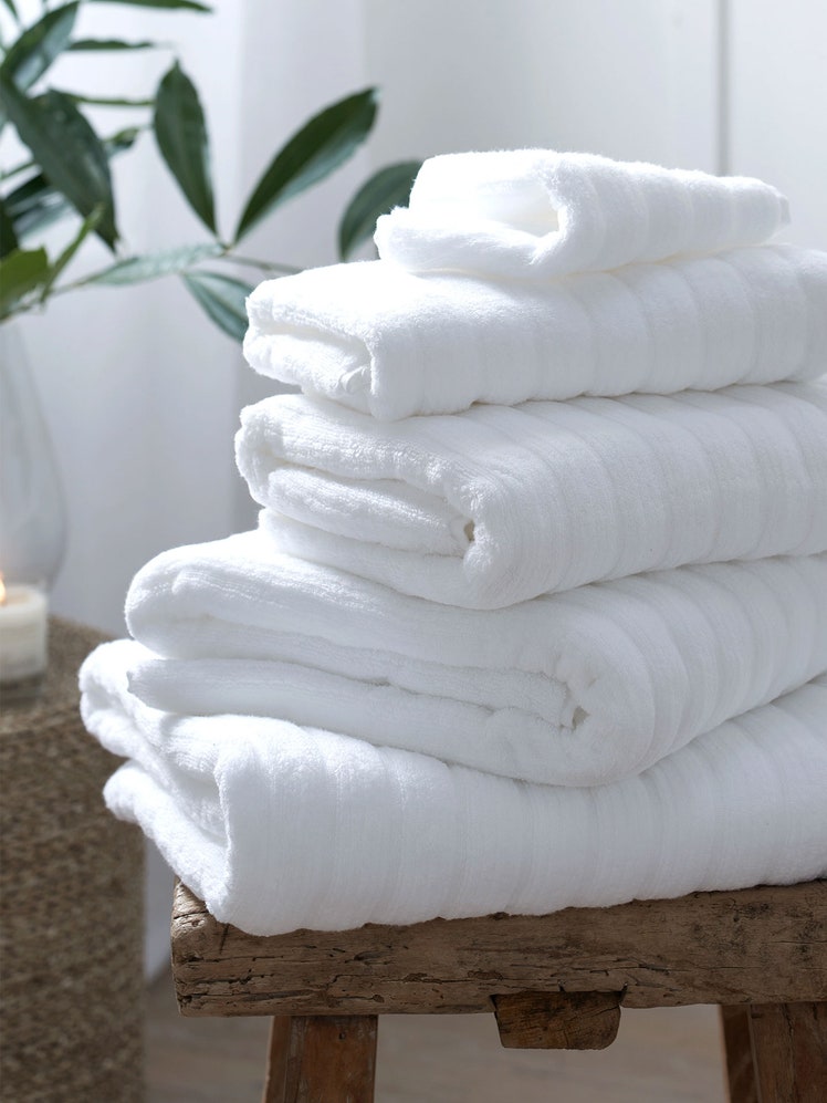 The White Company Hydrocotton Towels reviewed for GQ's best towels guide