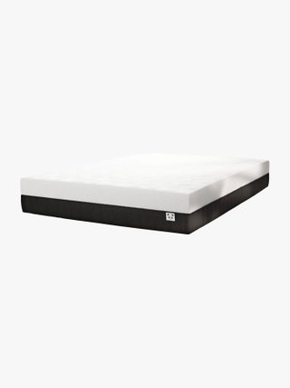 Panda Hybrid Bamboo Pro mattress reviewed by Daphne Bugler for British GQ's best mattress guide