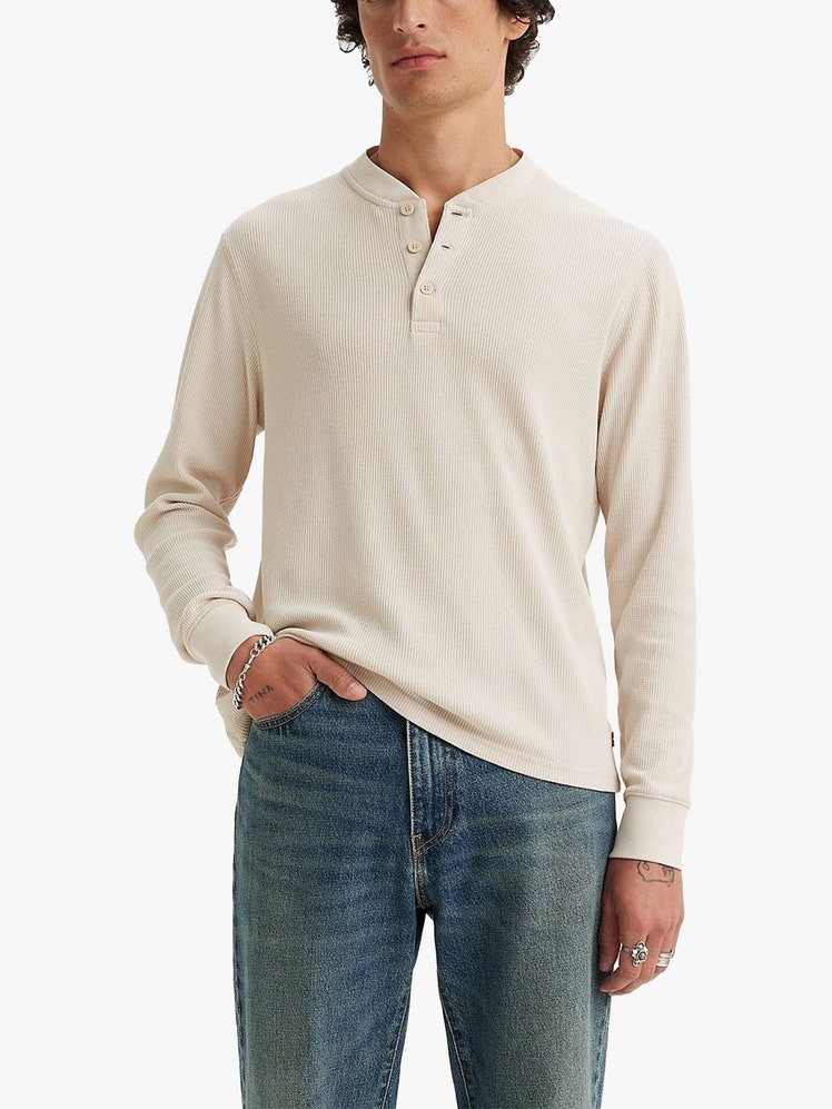 Best gifts for dads chosen by Jessie Atkinson Levis Thermal Henley