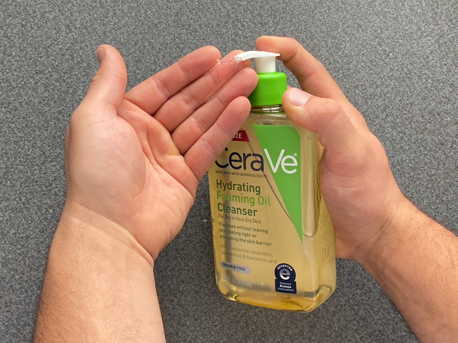 Hand dispensing Hydrating Foaming Oil Cleanser from CeraVe