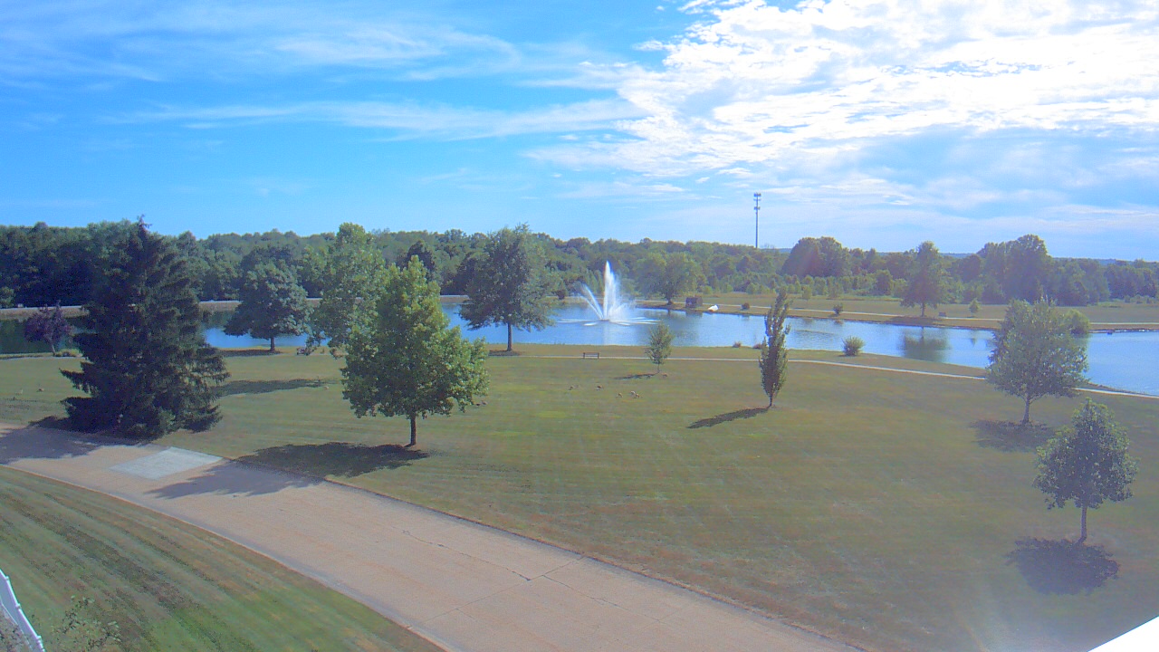Copeland Oaks weather camera in Sebring, Ohio with a view of the Copeland Oaks: Retirement Community - Villas & Apartments