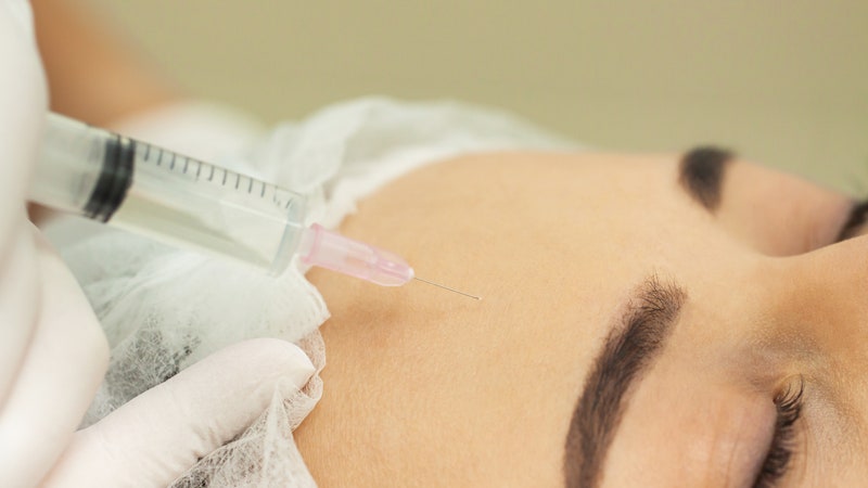 Is Botox for Migraine Pain Worth It? We Asked 8 People for Their Honest Reviews