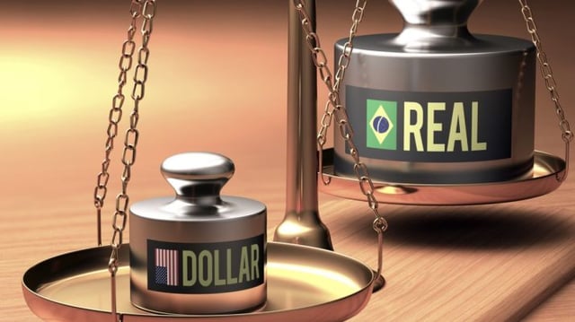 Dólar, real, moedas.