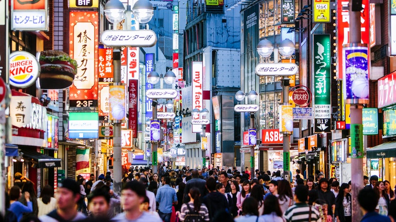 Traveling to Japan? Here Are 8 Useful Apps for Getting Around