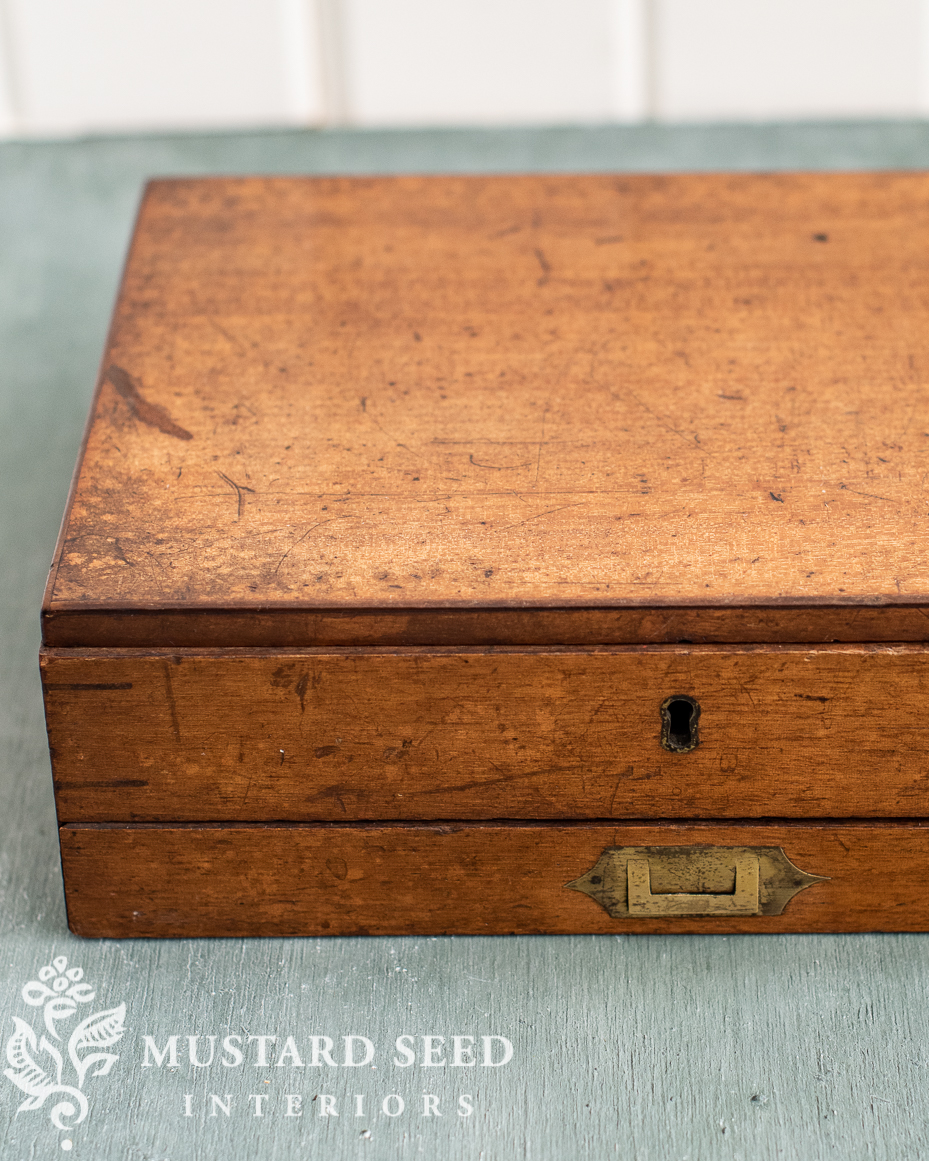 reeves & sons antique watercolor paint box | miss mustard seed