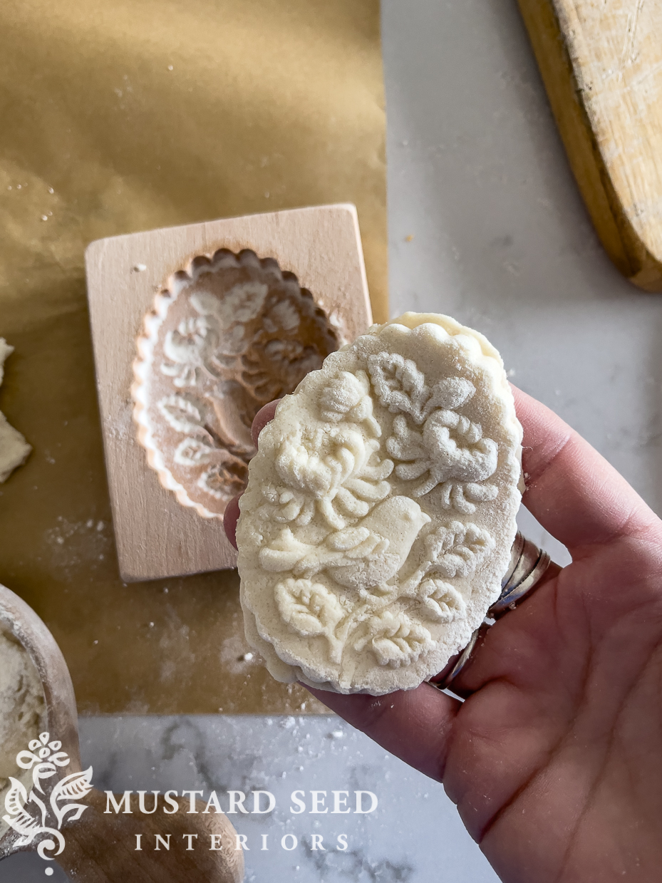 molded salt dough ornaments | christmas crafts | miss mustard seed