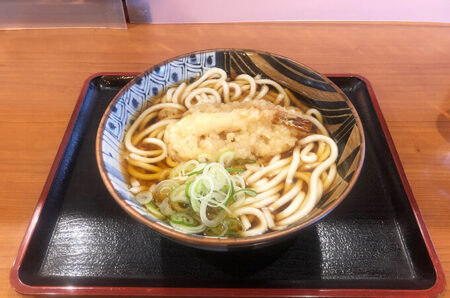 うどん・そば今庄 駅南店　天ぷらうどん大盛り