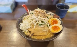 ベジポタ濃厚味噌ラーメン 味玉トッピング