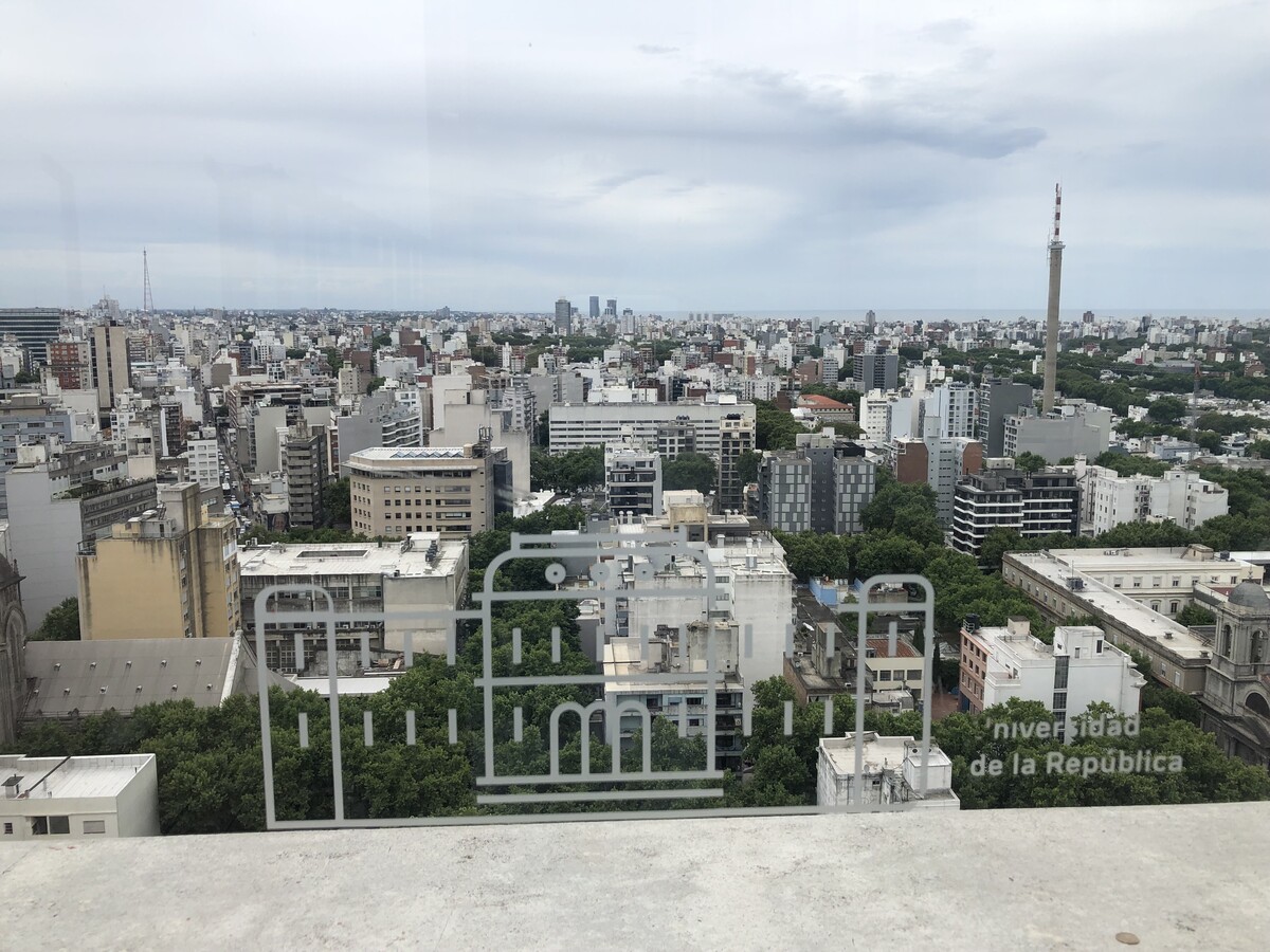 Mirador panorámico de la Intendencia de Montevideo (2)