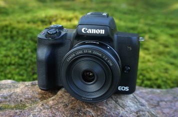 Canon EOS M50 review