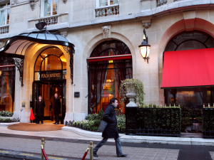 The facade of the luxury hotel Le Plaza Athenee.