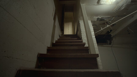 Watch The Ghost in Apartment 14. Episode 8 of Season 3.