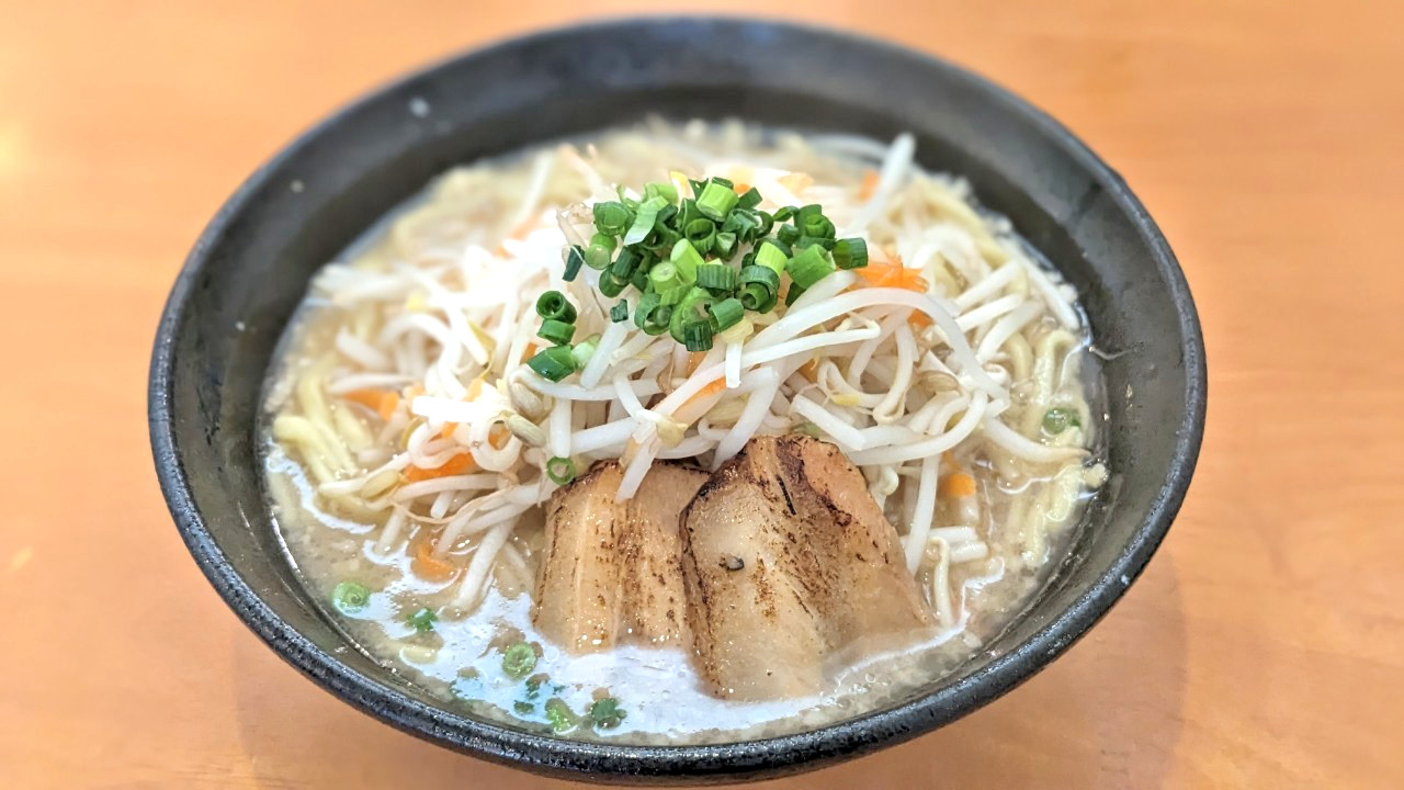 波蔵ラーメン