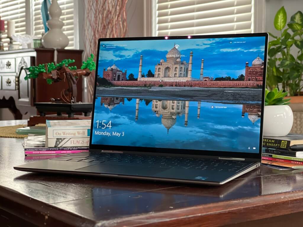 Windows 10 Lock Screen XPS 13