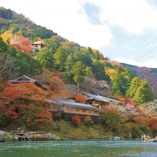 星のや京都<br>千年の時を刻む、奥嵐山で癒やしの時間を。