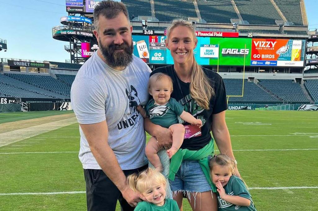 Pregnant Kylie Kelce shares how daughter Bennett feels about baby No. 4