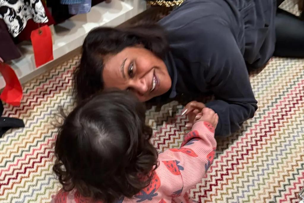 Mindy Kaling celebrates daughter Anne’s 1st birthday with rare photo and more star snaps