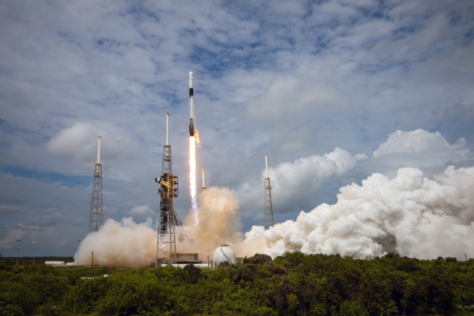 Two astronauts inside the Crew Dragon spacecraft are launched into orbit on a SpaceX Falcon 9 rocket. Image: SpaceX.