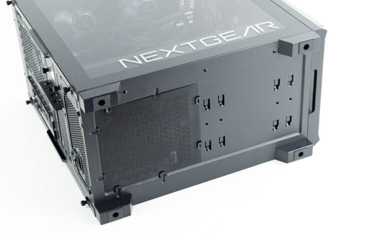 NEXTGEAR JG-A7G6Tの底面