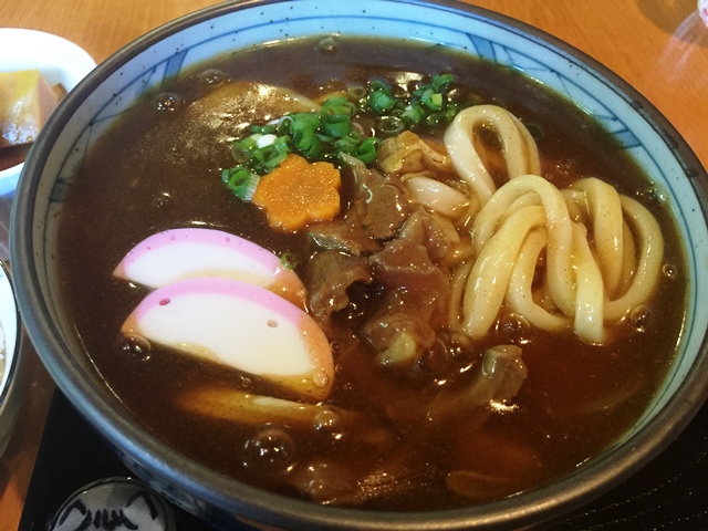 美ノ田　かわいいカフェ？にて手打ち「牛すじカレーうどん」を食す！　松阪市美濃田町_d0258976_22115270.jpg