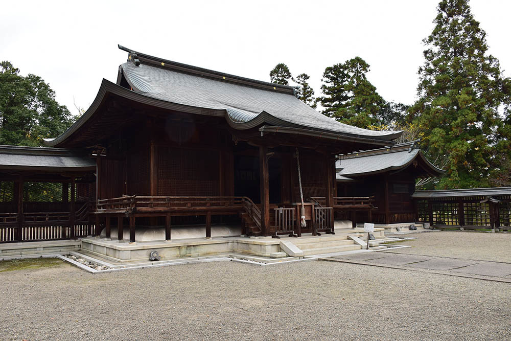 太平記を歩く。　その１２　「院庄館跡（作楽神社）」　岡山県津山市_e0158128_22583137.jpg