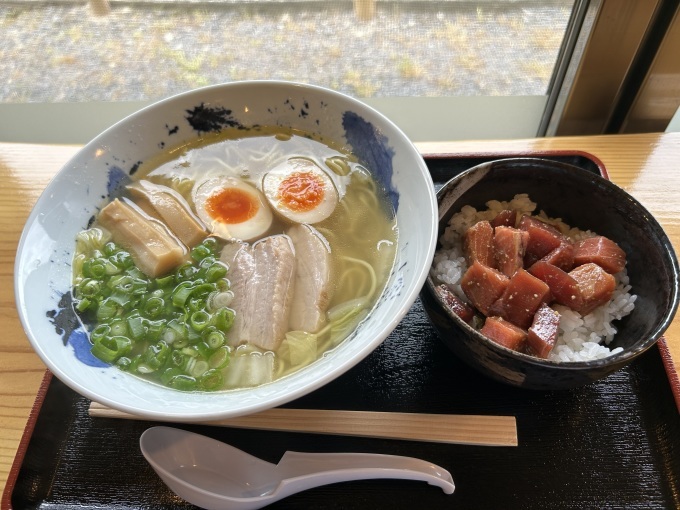 ラーメン山（やま）新店　風光明媚な秘境で食べる淡麗系ラーメン！　　津市_d0258976_14121358.jpg