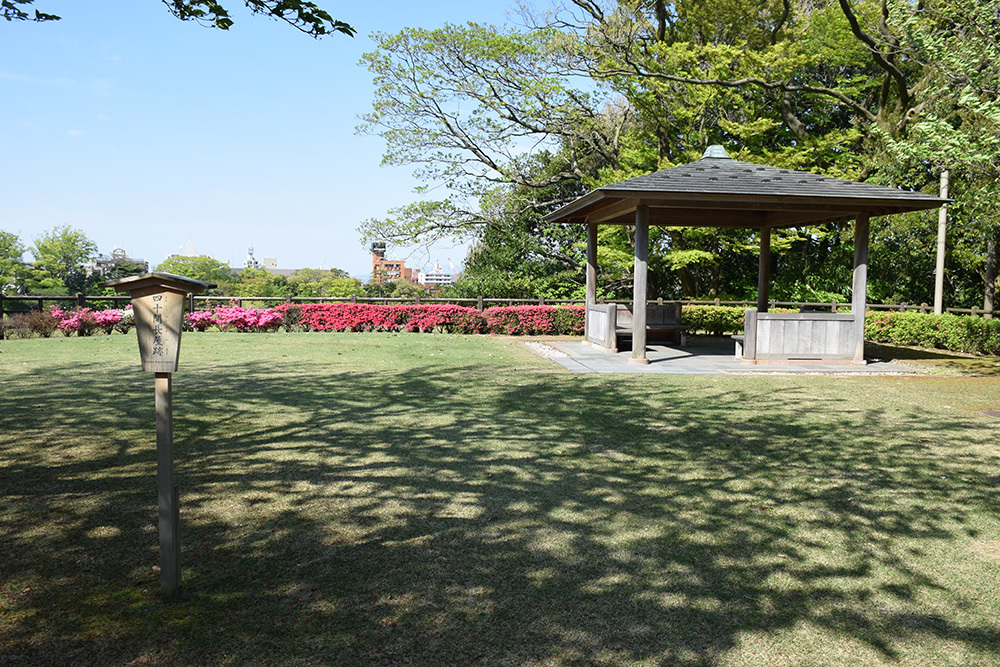 加賀百万石の金沢城を歩く。　その２　＜三ノ丸・五十間長屋・橋爪門・裏門＞_e0158128_11422517.jpg