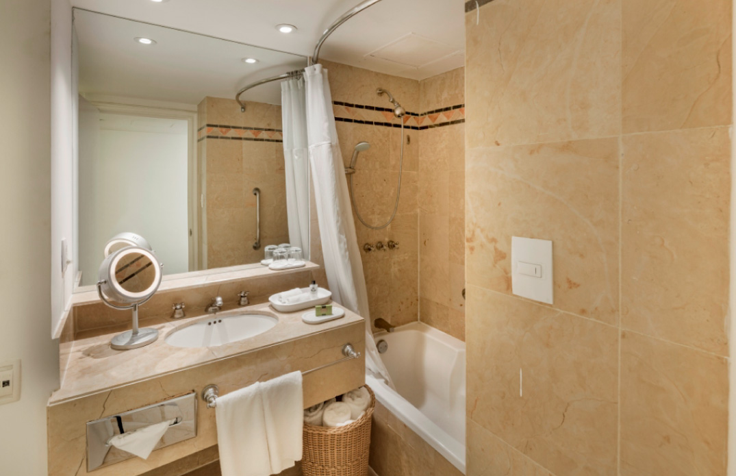 Puebla Premium suites with bathroom