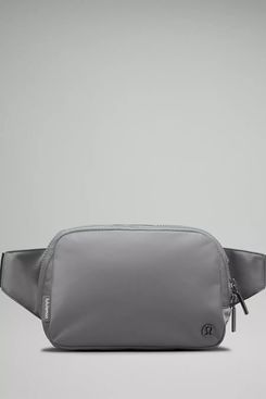 Lululemon Everywhere Belt Bag Large 2L - Gray